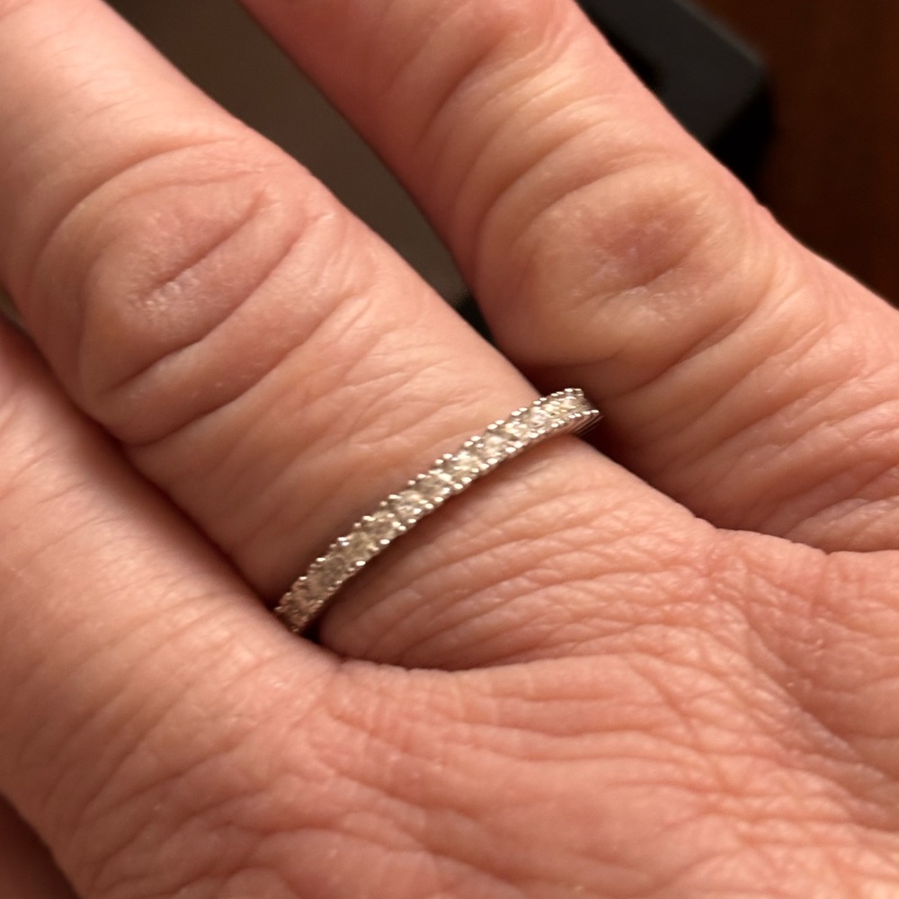 Eternity band Moissonite sterling silver band - Picture 4 of 7
